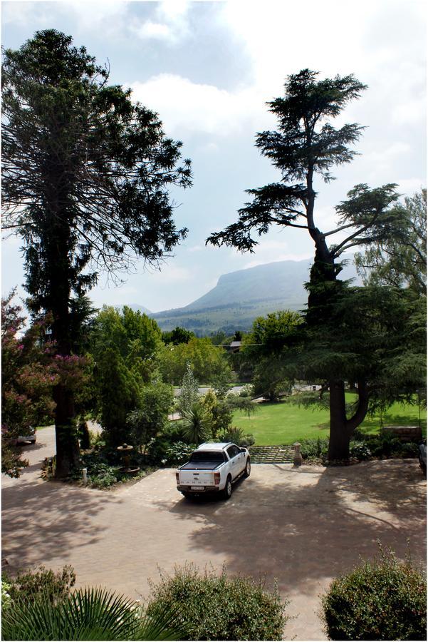 Shady Pines Guest House Harrismith ภายนอก รูปภาพ